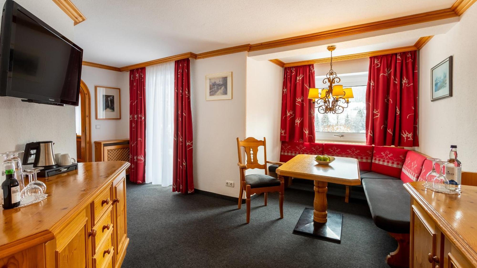 Alpenhotel Oberstdorf - Ein Rovell Hotel Εξωτερικό φωτογραφία