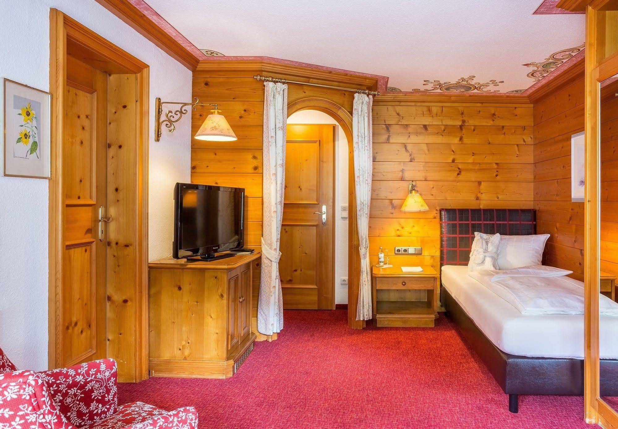 Alpenhotel Oberstdorf - Ein Rovell Hotel Εξωτερικό φωτογραφία