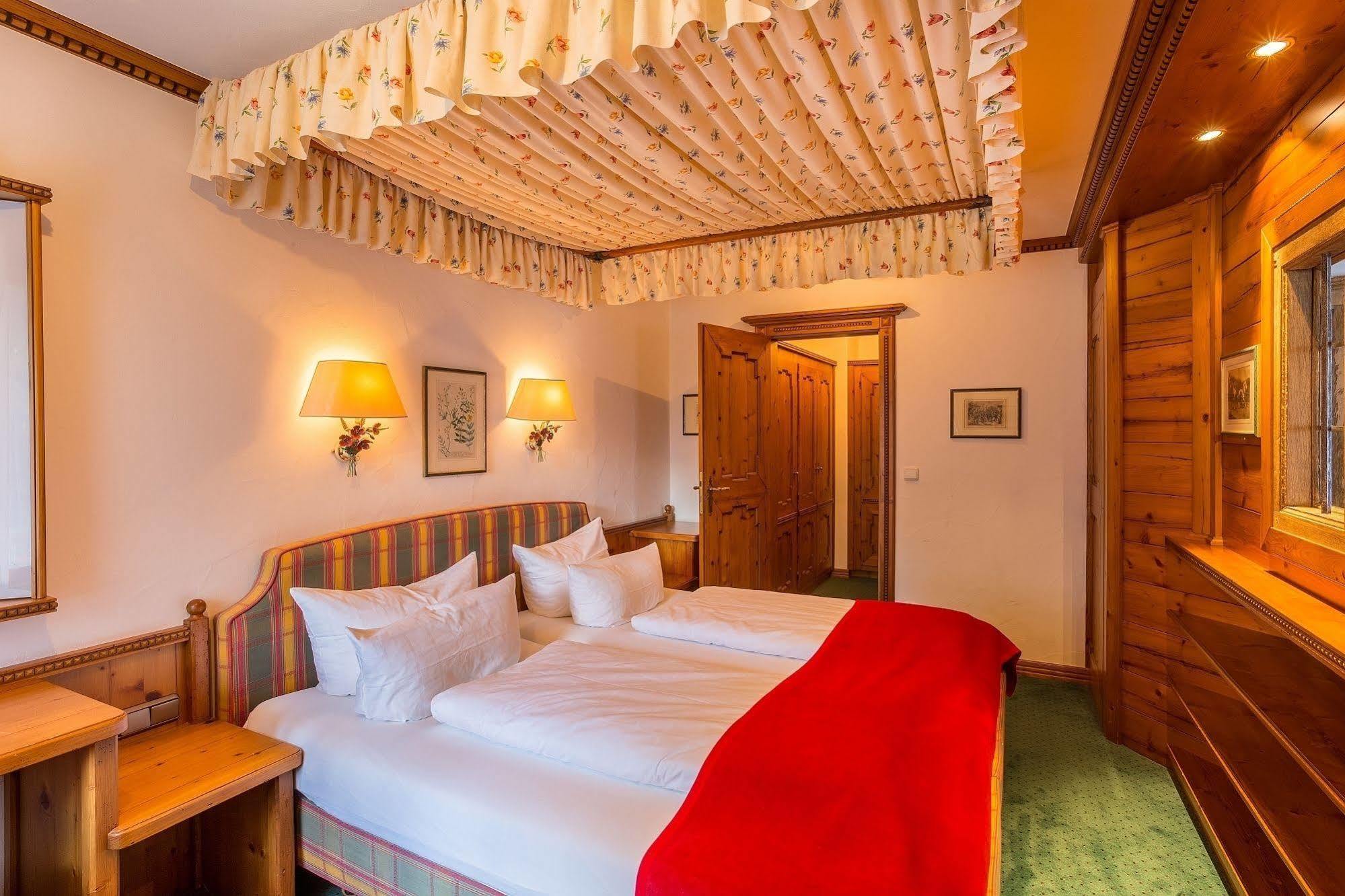 Alpenhotel Oberstdorf - Ein Rovell Hotel Εξωτερικό φωτογραφία